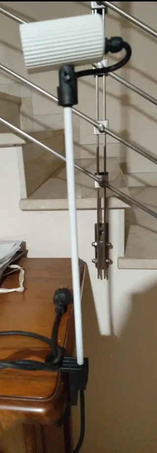 Lampada da tavolo vintage regolabile