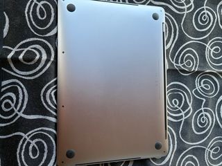 MacBook Pro 13 2017 Intel Core i5 8GB RAM