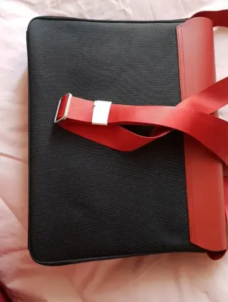 Portadocumentos de piel Nudesing NUEVO