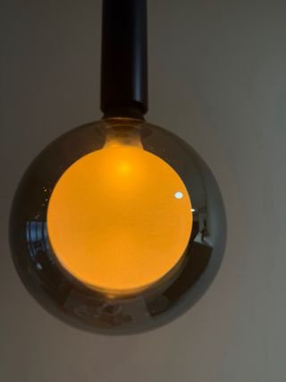 Lámpara moderna de cristal y metal