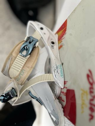 Tabla Snow Burton Mujer 168cm, funda y botas incl.