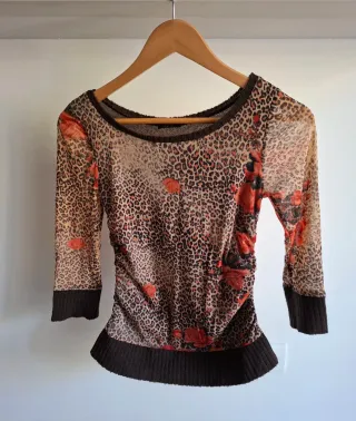 Maglia donna animalier marrone e rossa