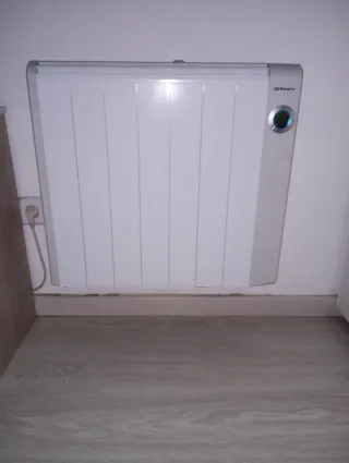 Emisor térmico blanco