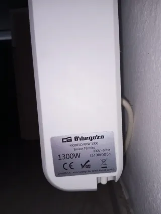 Emisor térmico blanco