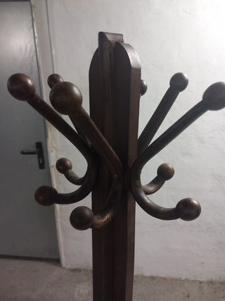 Perchero de madera vintage