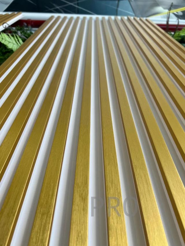 Listones de PVC Blanco Dorado