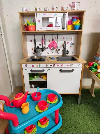 Cocina Infantil IKEA + Carrito Té