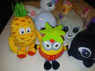 Lote de peluches variados