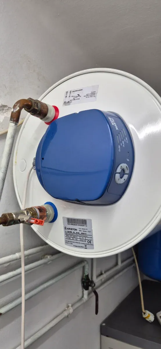 Termo Eléctrico Horizontal Blanco