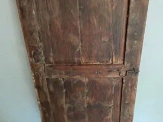 Puerta payesa ibicenca antigua