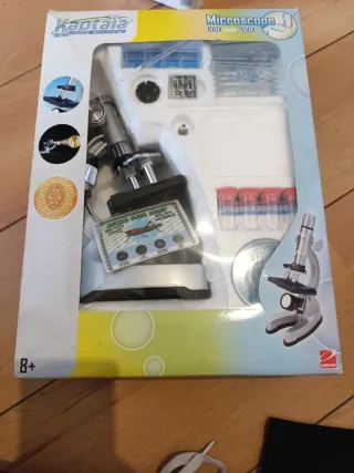 Microscopio infantil con accesorios