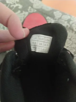 Zapatillas Nike Air Jordan Rojas y Negras