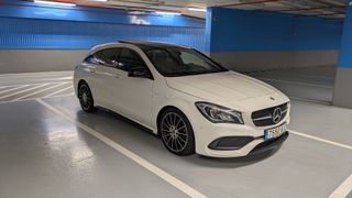 Mercedes-Benz Clase CLA 2017 White Art Edition