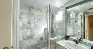 Piso en alquiler en Los Naranjos - Las Brisas en Marbella