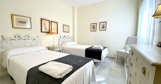 Piso en alquiler en Los Naranjos - Las Brisas en Marbella