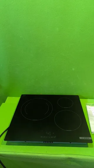 Placa Inducción Bosch Serie 4 PUJ611BB5E