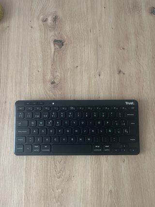Teclado Bluetooth Inalámbrico USB Negro