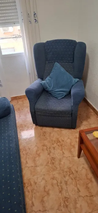 Sofá cama y sillon de Relax.