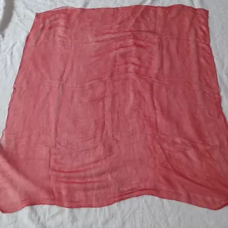 Pañuelo Rojo Transparente