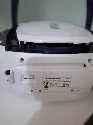 Radio Despertador Blaupunkt blanco/marengo