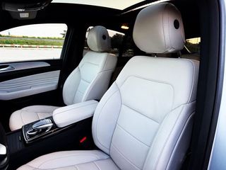 Mercedes GLE Coupé 350d 4MATIC AMG LINE con TECHO SOLAR, PAQUETE NIGHT...