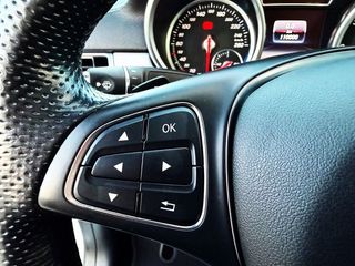 Mercedes GLE Coupé 350d 4MATIC AMG LINE con TECHO SOLAR, PAQUETE NIGHT...