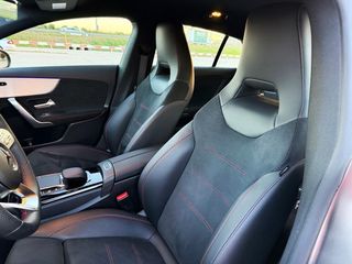 Mercedes CLA 200 SHOOTING BRAKE AUTOMÁTICO AMG LINE con 35.000 Kms!