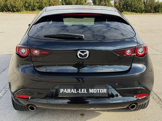 Mazda 3 eSKYACTIVG HOMURA AUTOMÁTICO con HEAD UP DISPLAY, CÁMARA...