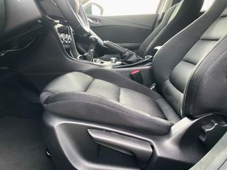 Mazda 6 2.0GE 145cv con NAVEGADOR, PARKTRONIC x2...