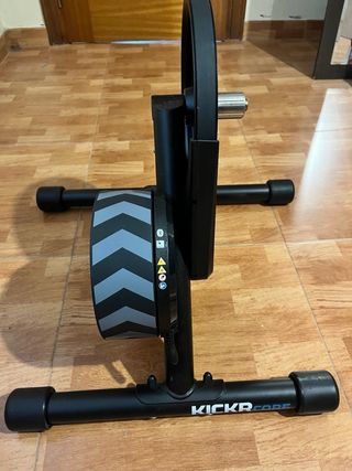 Rodillo Wahoo KICKR CORE