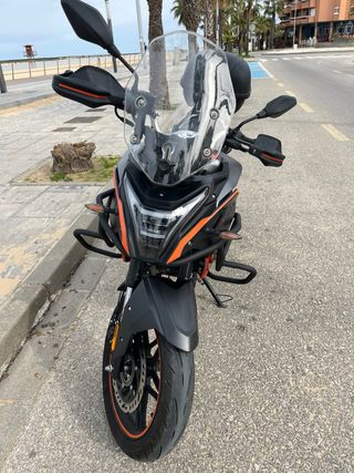 Voge 300 DS Como nueva Siempre en garaje