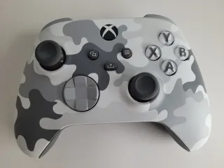 Mando Xbox Artic + bateria recargable +cable USB-C