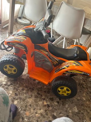 Quad eléctrico infantil Faber
