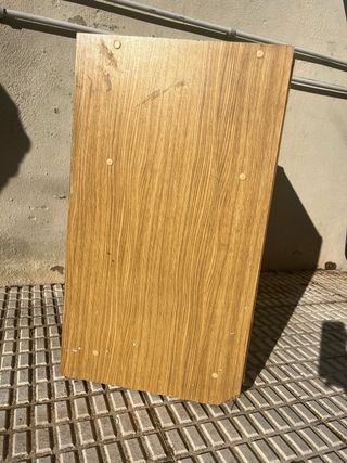 Mesita auxiliar de madera