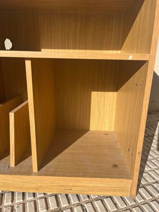 Mesita auxiliar de madera