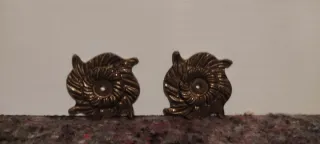 2 rosetones de bronce de candelabro