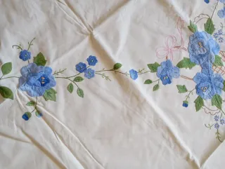 Tovaglia rotonda con 8 tovaglioli