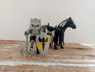 Playmobil Caballero Medieval a Caballo