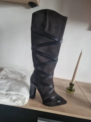 Botas altas Pepe Castell piel y ante