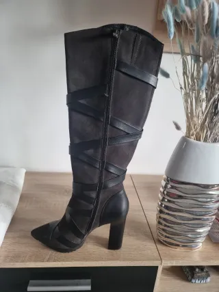 Botas altas Pepe Castell piel y ante