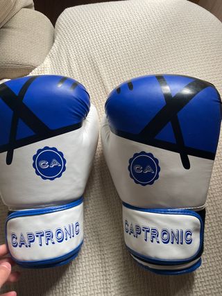 Guantes de Boxeo CAPTRONIC Azul y Blanco