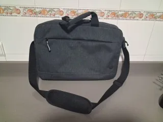 Maletin portátil y ratón