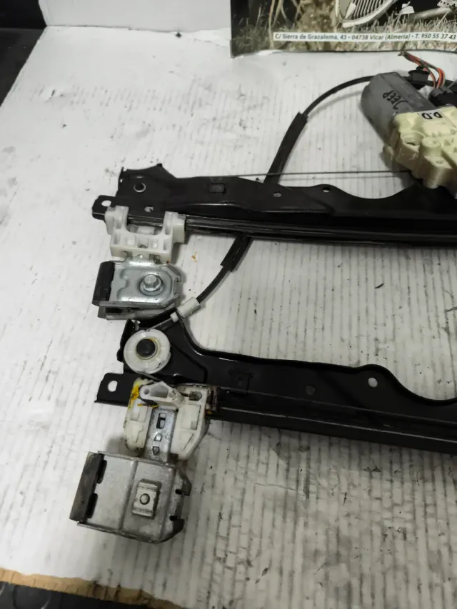 Elevalunas Delantero derecho Jeep Grand Cherokee