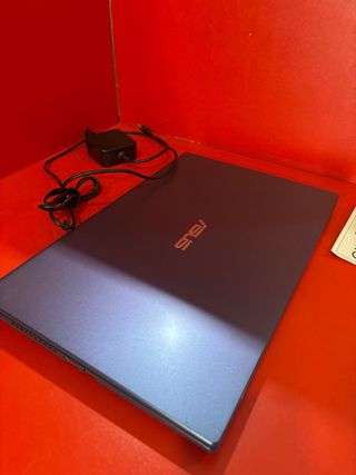 Asus Vivobook X515J Intel Core i7 8GB RAM 512GB SS
