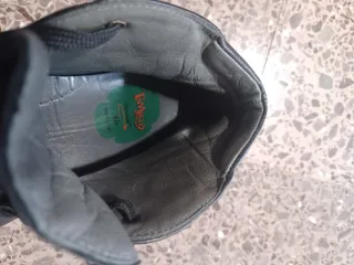 Botines 100% de piel por dentro y por fuera negros