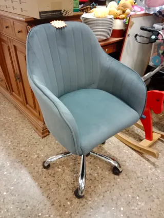 Silla de escritorio terciopelo azul y metal