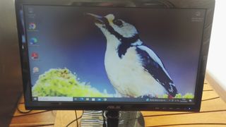 ORDENADOR  Y MONITOR ASUS VS197DE