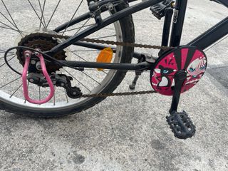 Bicicleta Infantil 20'' Negra y Rosa