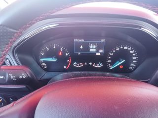 SIN ENTRADA!  Focus 2023 58000KM ETIQUE ECO STLIN