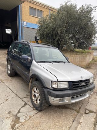 Opel Frontera 2001